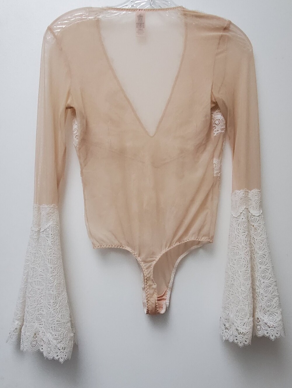 Victoria's Secret Romantic Boho Lace Sheer Bodysuit Bell Sleeves Size XS - Picture 6 of 11